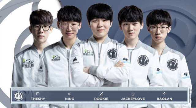 此次速滑世 此次速滑世