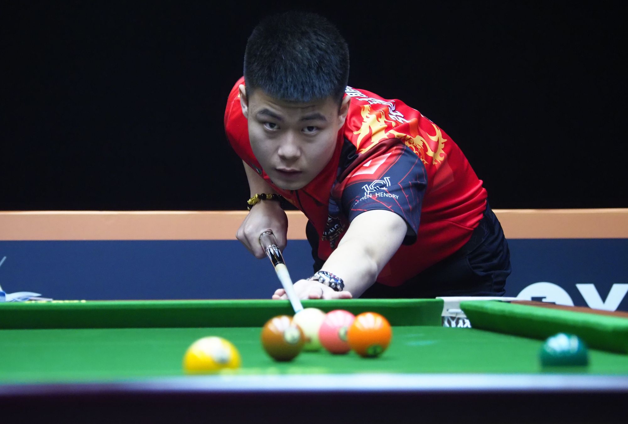 身体对抗激 身体对抗激