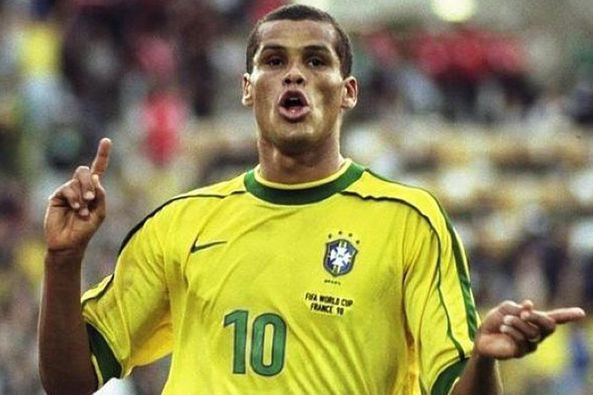 个赛季的表 个赛季的表